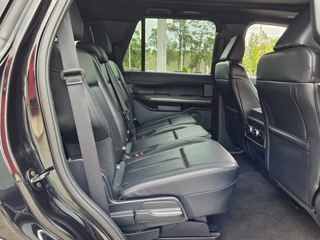 Used 2021 Ford Expedition XLT RWD image 18
