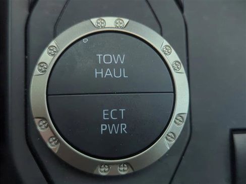 Used 2024 Toyota Tacoma SR5 image 23