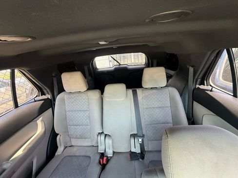 Used 2014 Ford Explorer XLT w/ Equipment Group 201A image 5