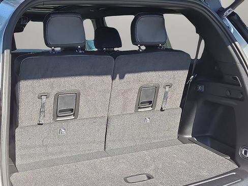 New 2025 Jeep Grand Cherokee L Limited w/ Luxury Tech Group II image 9