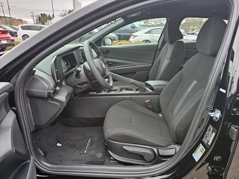 New 2026 Hyundai Elantra Sport FWD image 18