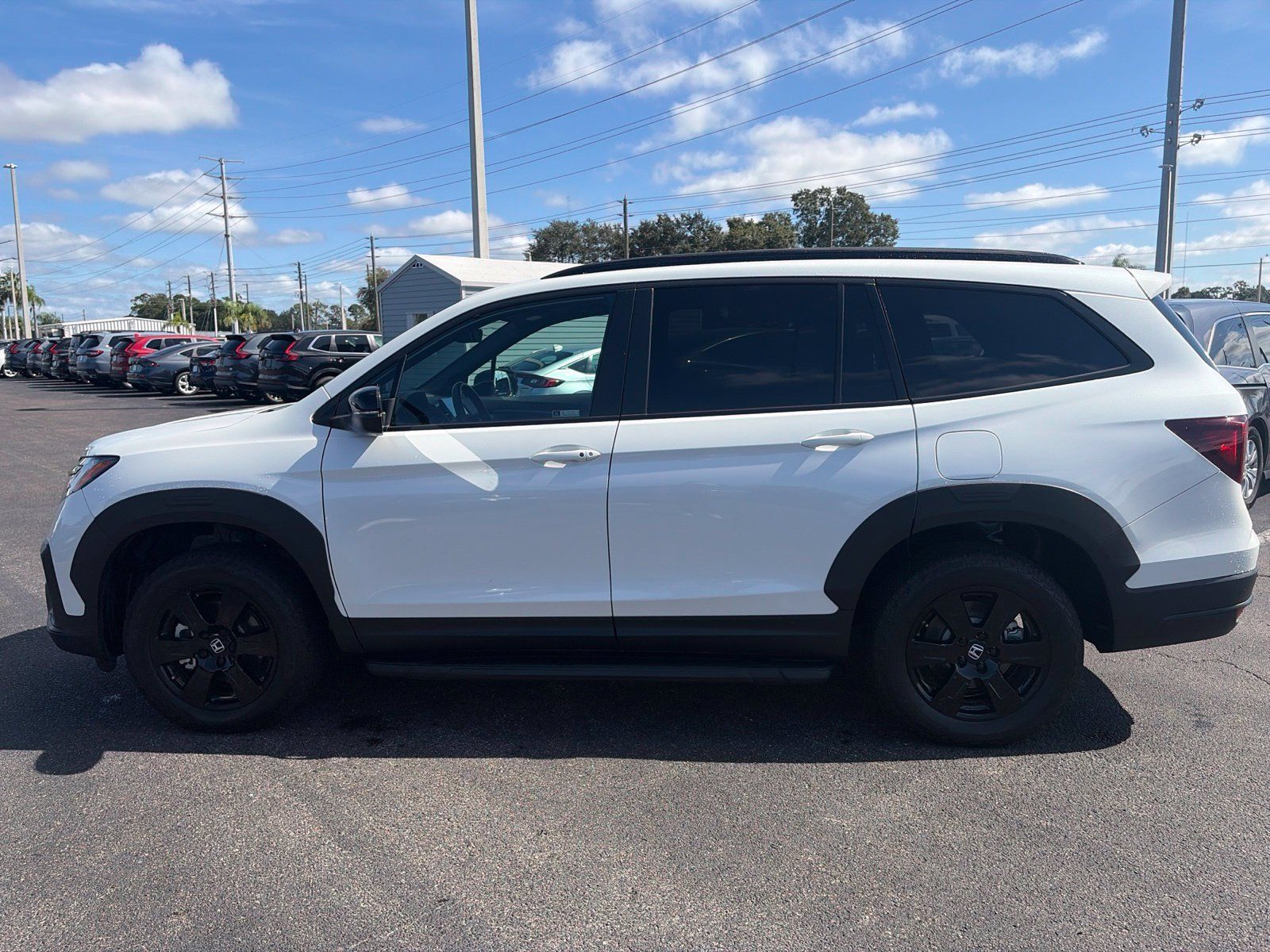 Used 2022 Honda Pilot TrailSport image 4