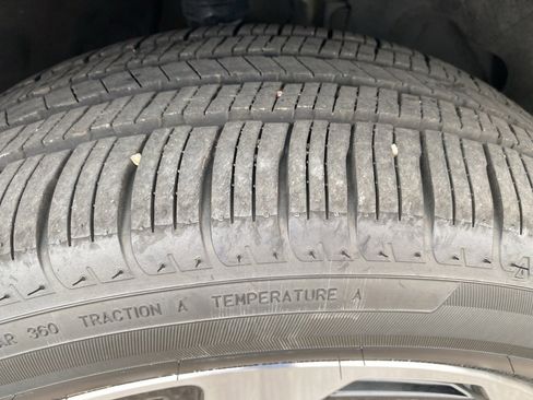 Used 2025 Subaru Crosstrek 2.5i Limited w/ Popular Package #4A image 9