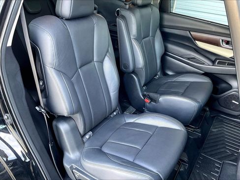 Used 2021 Subaru Ascent Touring image 18