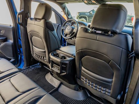 Used 2023 RAM 1500 Big Horn image 32