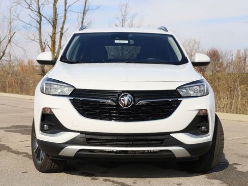 Used 2022 Buick Encore GX Select image 2