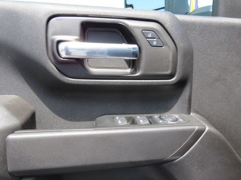 Used 2025 Chevrolet Silverado 3500 W/T w/ WT Convenience Package image 12