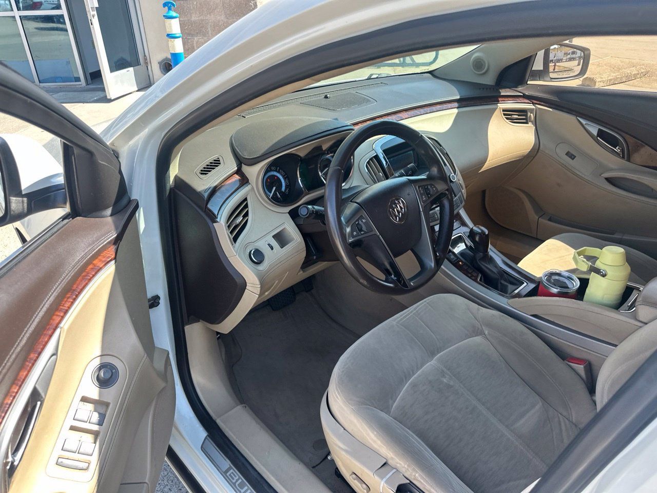 Used 2011 Buick LaCrosse CX FWD image 8