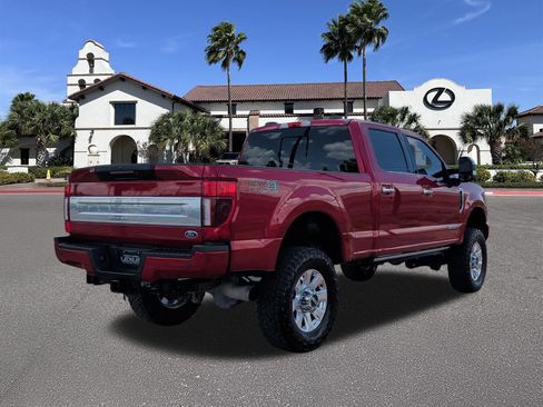 Used 2022 Ford F250 Platinum w/ FX4 Off-Road Package AWD/4WD image 2