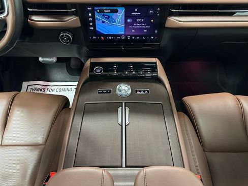 Used 2025 Lincoln Navigator L Reserve image 39