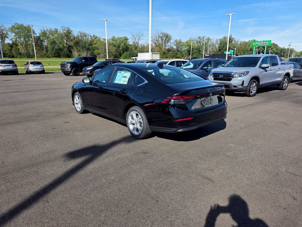 New 2026 Honda Accord LX image 5