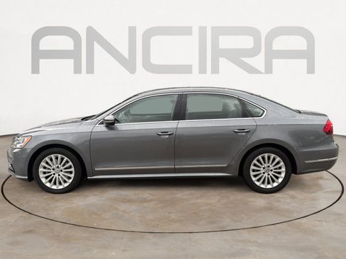 Used 2017 Volkswagen Passat 1.8T SE FWD image 7