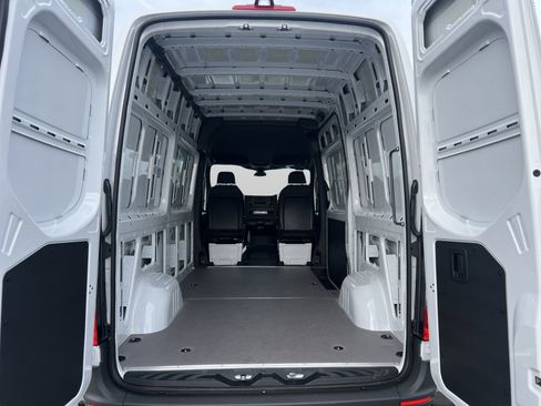 Certified 2025 Mercedes-Benz Sprinter 2500 image 11