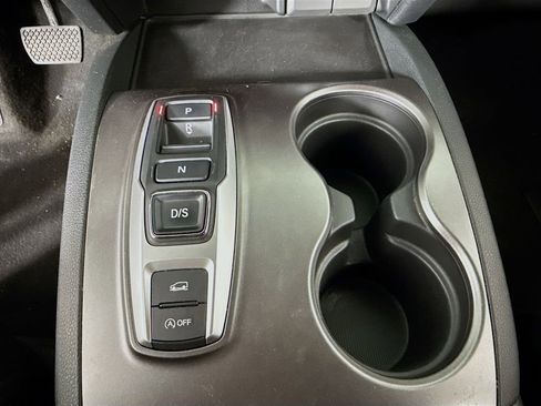 Used 2022 Honda Pilot Sport image 17