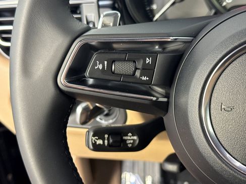 New 2026 Porsche Macan AWD/4WD image 27