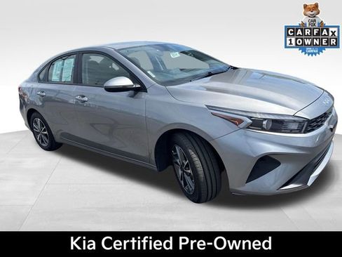 Used 2023 Kia Forte LXS w/ LXS Technology Package FWD image 1