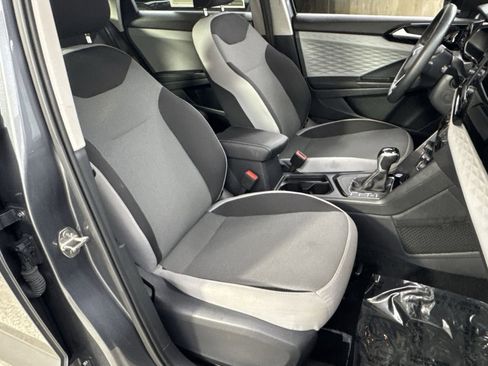 Used 2024 Volkswagen Taos S image 31