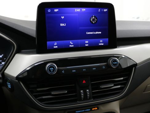 Used 2022 Ford Escape SEL image 23