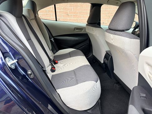 Used 2024 Toyota Corolla LE FWD image 21