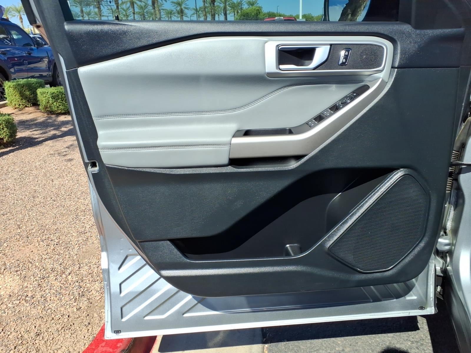 Certified 2024 Ford Explorer XLT w/ Equipment Group 202A RWD image 21
