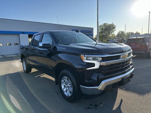 Used 2025 Chevrolet Silverado 1500 LT w/ Work Truck Package AWD/4WD image 10