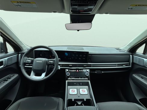 New 2026 Hyundai Santa Fe SE FWD image 9