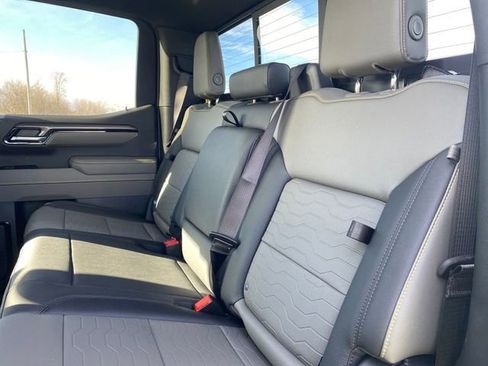 New 2026 Chevrolet Silverado 1500 ZR2 w/ Dark Appearance Package image 15