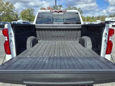 Certified 2024 Chevrolet Silverado 1500 High Country w/ Z71 Off-Road Package image 33