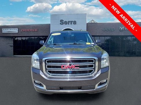 Used 2016 GMC Yukon SLE w/ Convenience Package AWD/4WD image 2