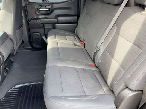 Certified 2022 Chevrolet Silverado 1500 Custom image 27