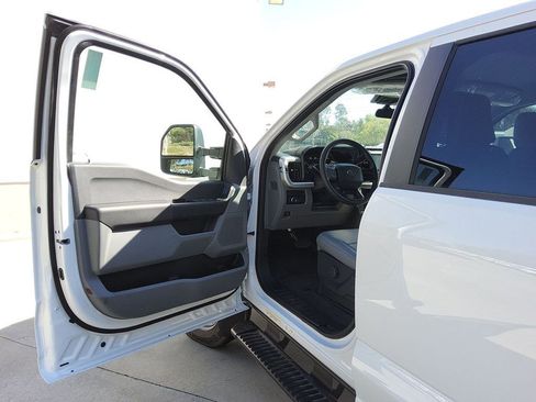 New 2026 Ford F450 XL w/ XL Chrome Package image 5