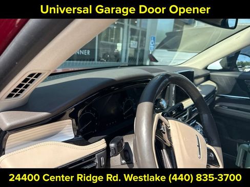 Used 2022 Lincoln Corsair AWD w/ Premium Package image 15