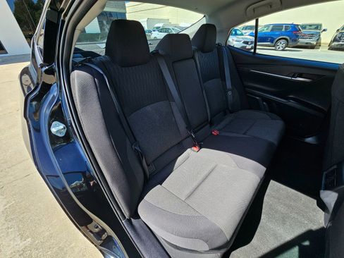 Used 2025 Toyota Camry LE image 28