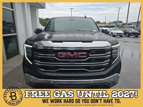 New 2026 GMC Sierra 1500 SLT w/ SLT Premium Plus Package AWD/4WD image 2