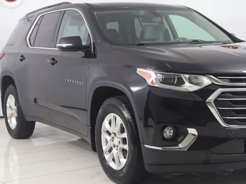 Used 2019 Chevrolet Traverse LT w/ LPO, Floor Liner Package AWD/4WD image 38