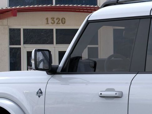 New 2025 Ford Bronco Outer Banks image 22