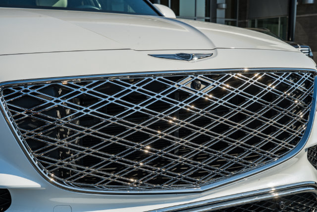 Used 2025 Genesis GV80 3.5T Prestige AWD/4WD image 10