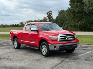 Used 2012 Toyota Tundra 4x4 Double Cab image 1