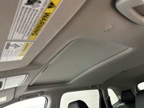 Used 2025 Honda CR-V EX-L image 27