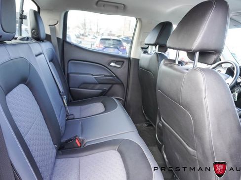 Used 2017 Chevrolet Colorado Z71 image 43