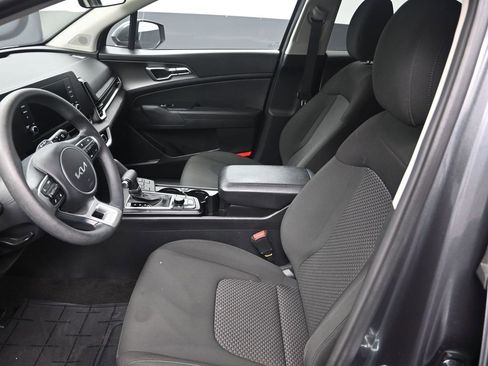 Certified 2024 Kia Sportage LX image 13