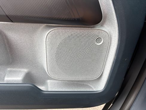 New 2026 Ford Maverick XLT w/ XLT Luxury Package FWD image 25