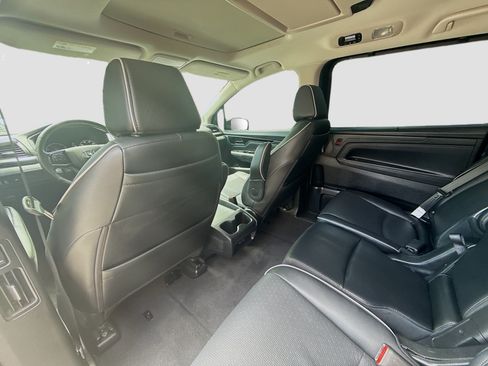 Used 2025 Honda Odyssey Elite image 28