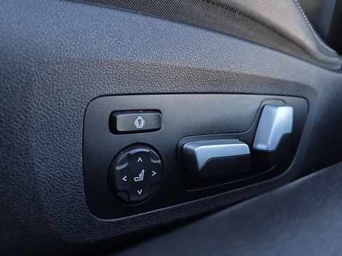 Used 2020 BMW M8 Coupe w/ Driving Assistance Package image 34