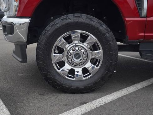 Used 2023 Ford F250 Lariat w/ Chrome Package image 10