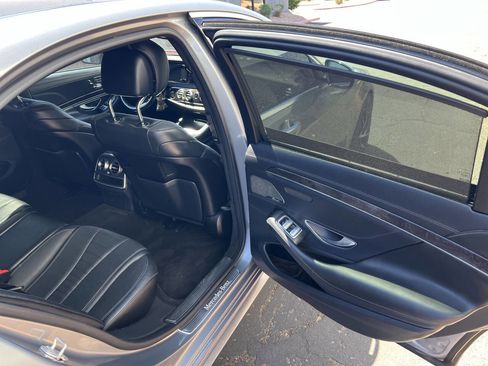 Used 2015 Mercedes-Benz S 550 Sedan w/ Sport Package w/ Sport Package image 14