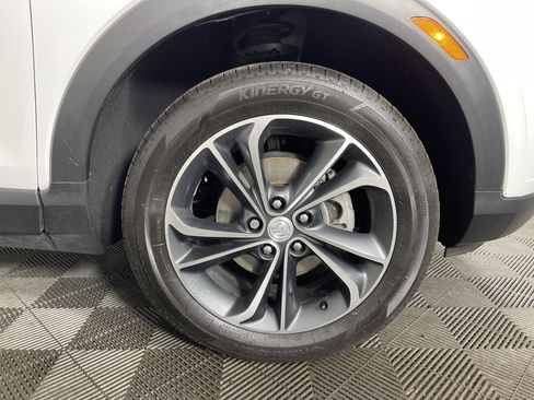 Used 2023 Buick Encore GX Select image 6