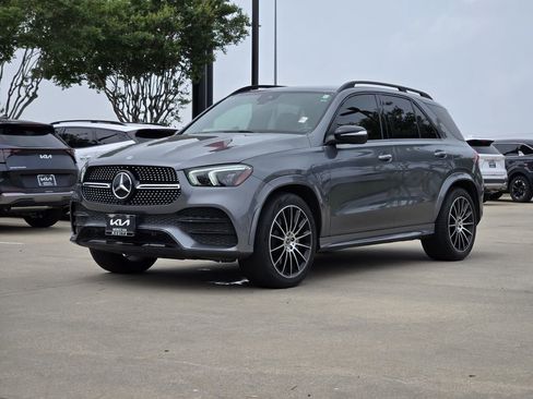Used 2023 Mercedes-Benz GLE 450 4MATIC image 2