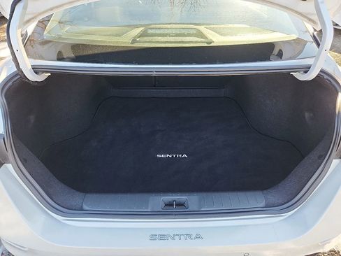 Certified 2023 Nissan Sentra SR w/ SR Premium Package image 29