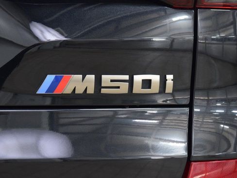 Used 2023 BMW X5 M50i w/ Climate Comfort Package image 21